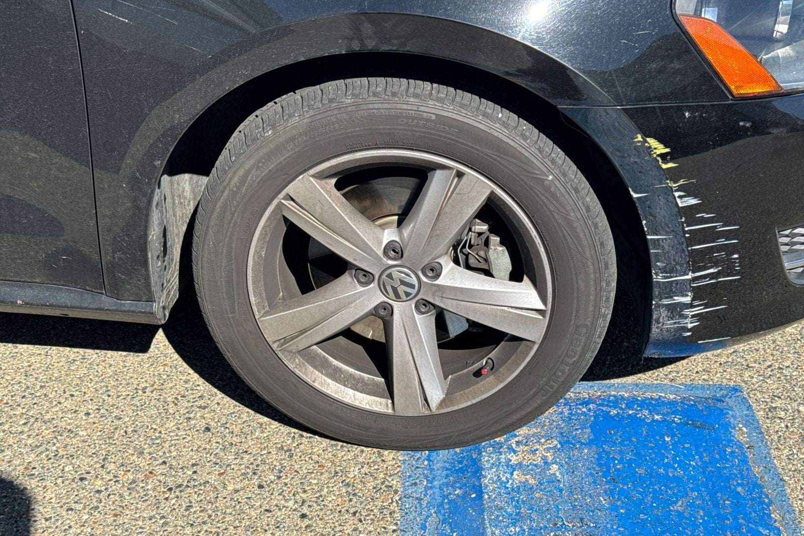 2013 Volkswagen Passat SE