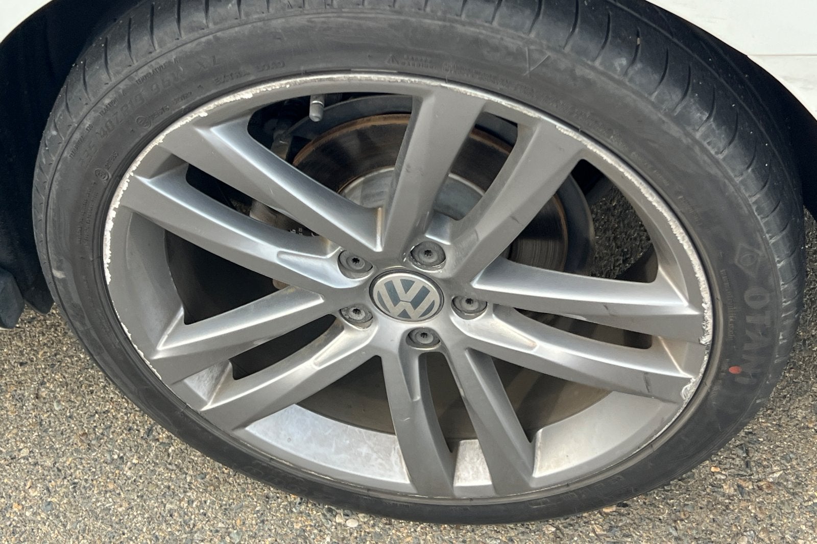 2017 Volkswagen Passat R-Line w/Comfort Pkg