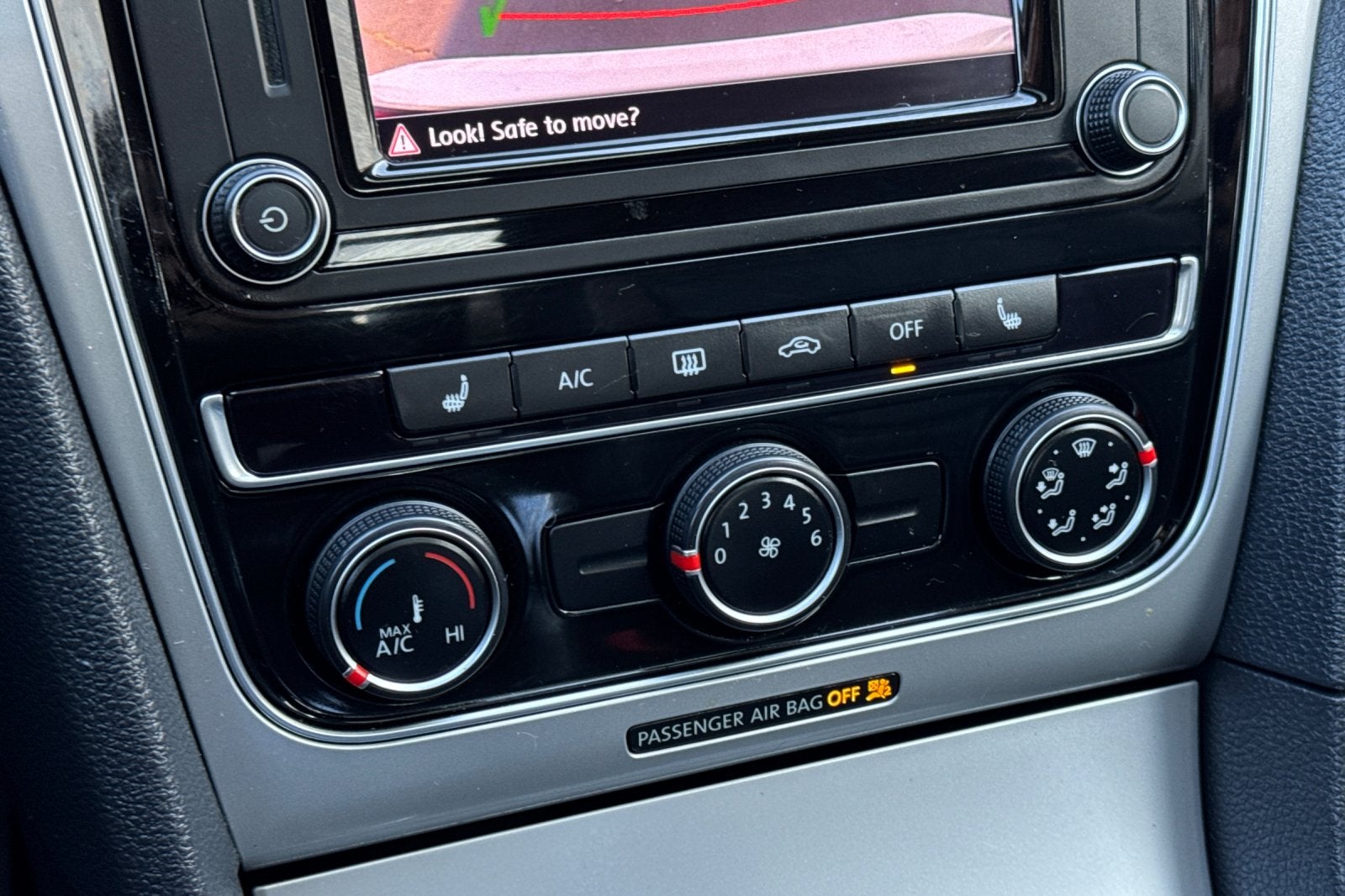 2019 Volkswagen Passat 2.0T Wolfsburg Edition