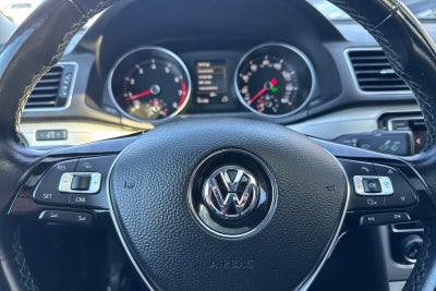2019 Volkswagen Passat 2.0T Wolfsburg Edition