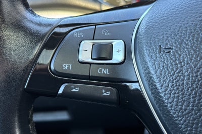 2019 Volkswagen Passat 2.0T Wolfsburg Edition