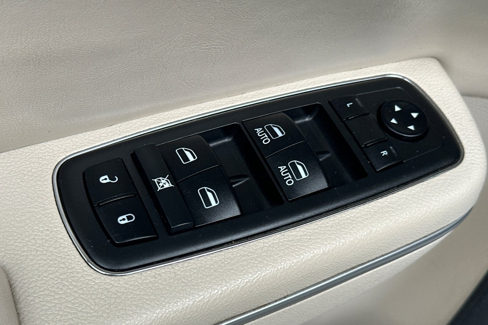 2018 Chrysler 300 Touring