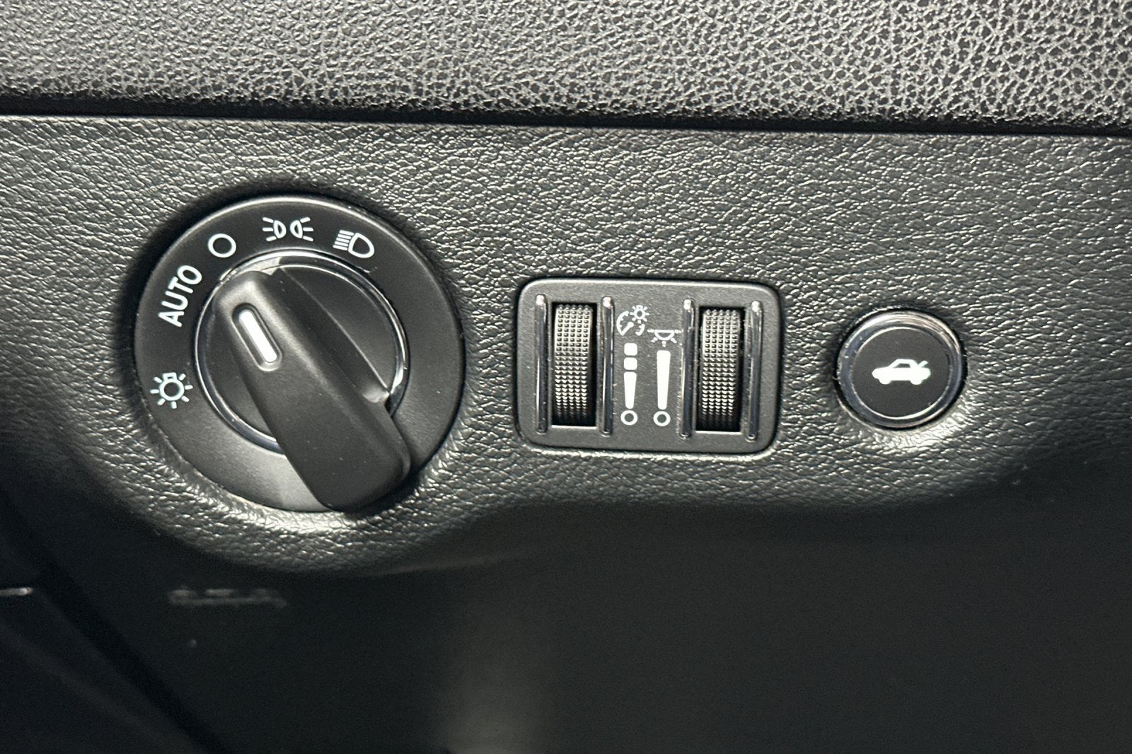 2018 Chrysler 300 Touring