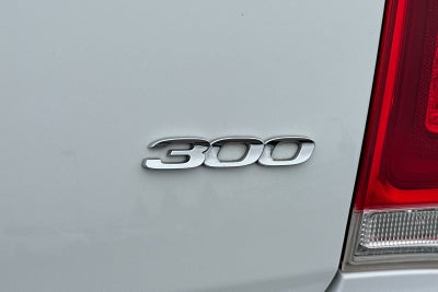 2018 Chrysler 300 Touring