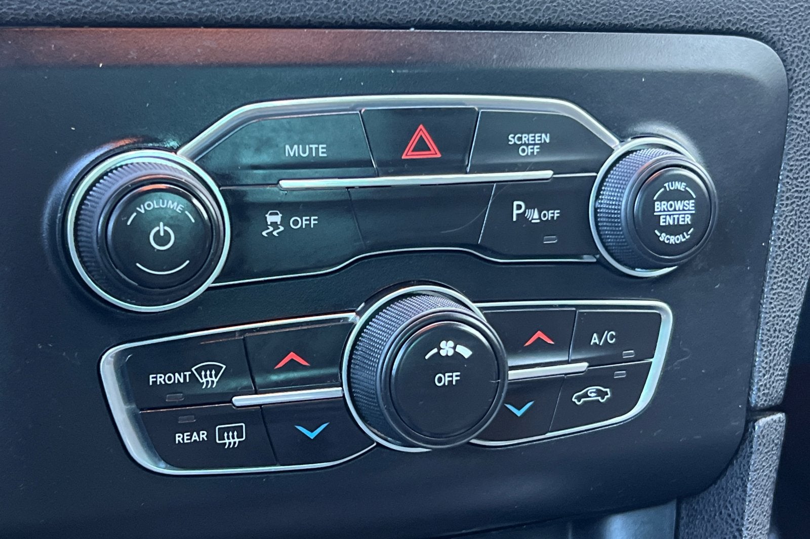 2020 Dodge Charger SXT