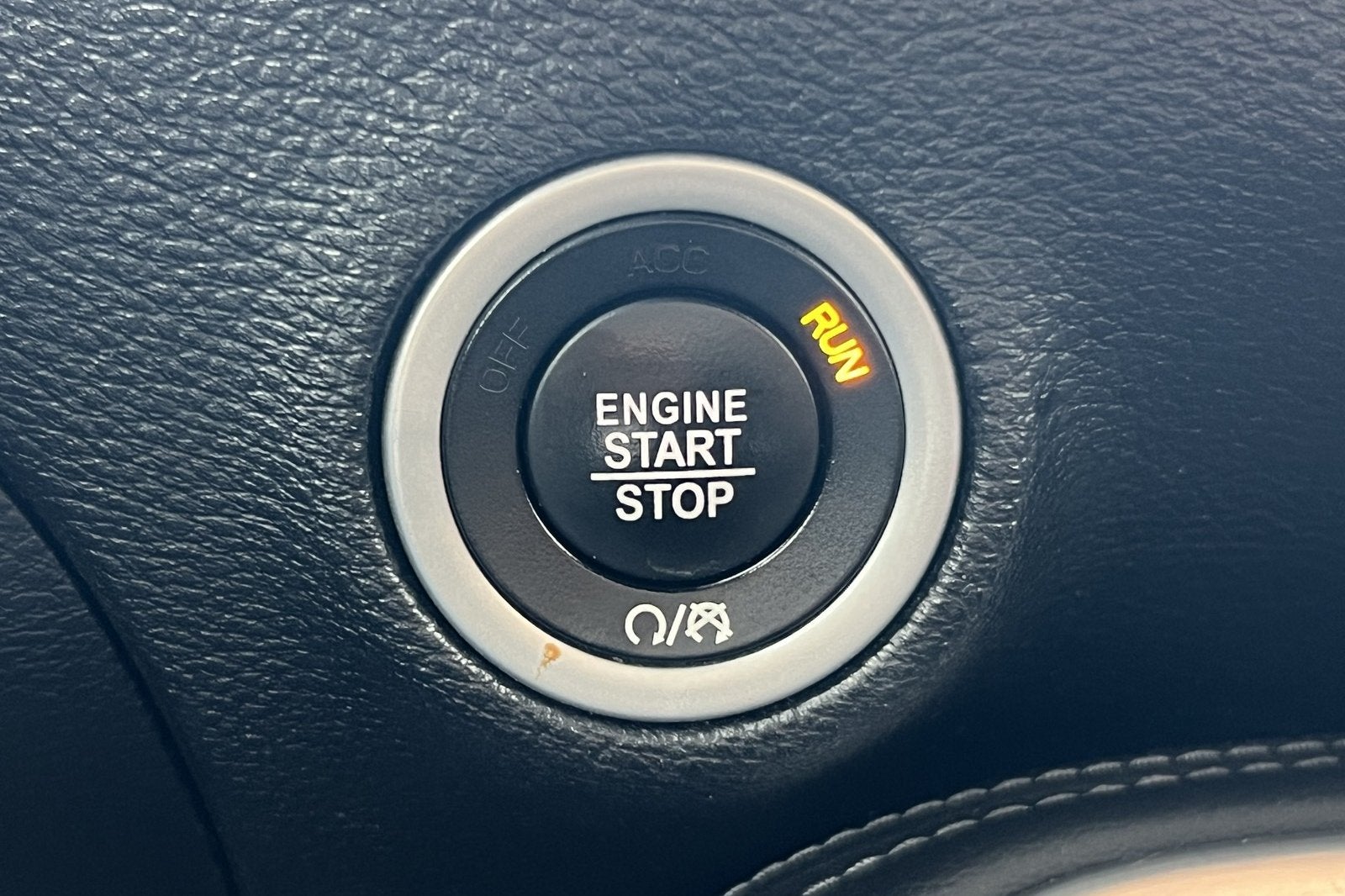 2018 Dodge Challenger SXT Plus