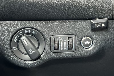 2018 Dodge Challenger SXT Plus