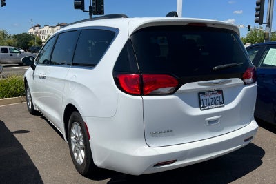2021 Chrysler Voyager LXI