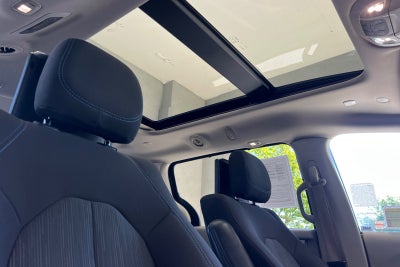 2021 Chrysler Pacifica Touring