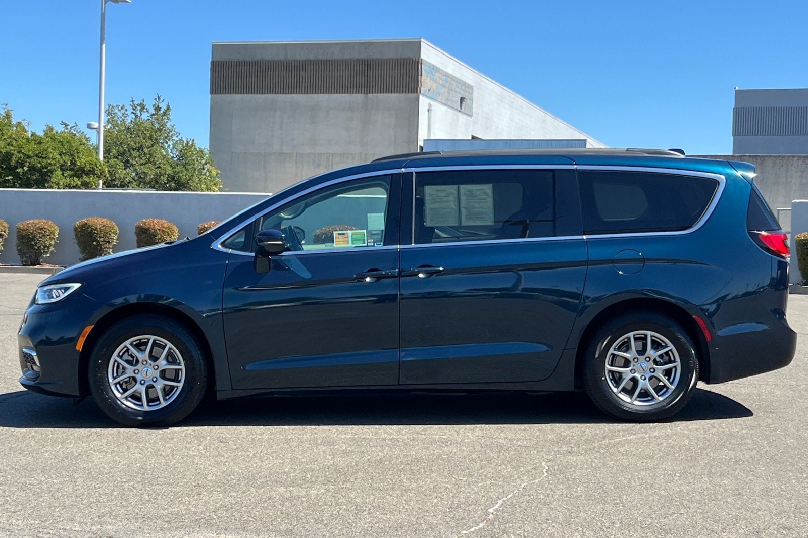 2021 Chrysler Pacifica Touring