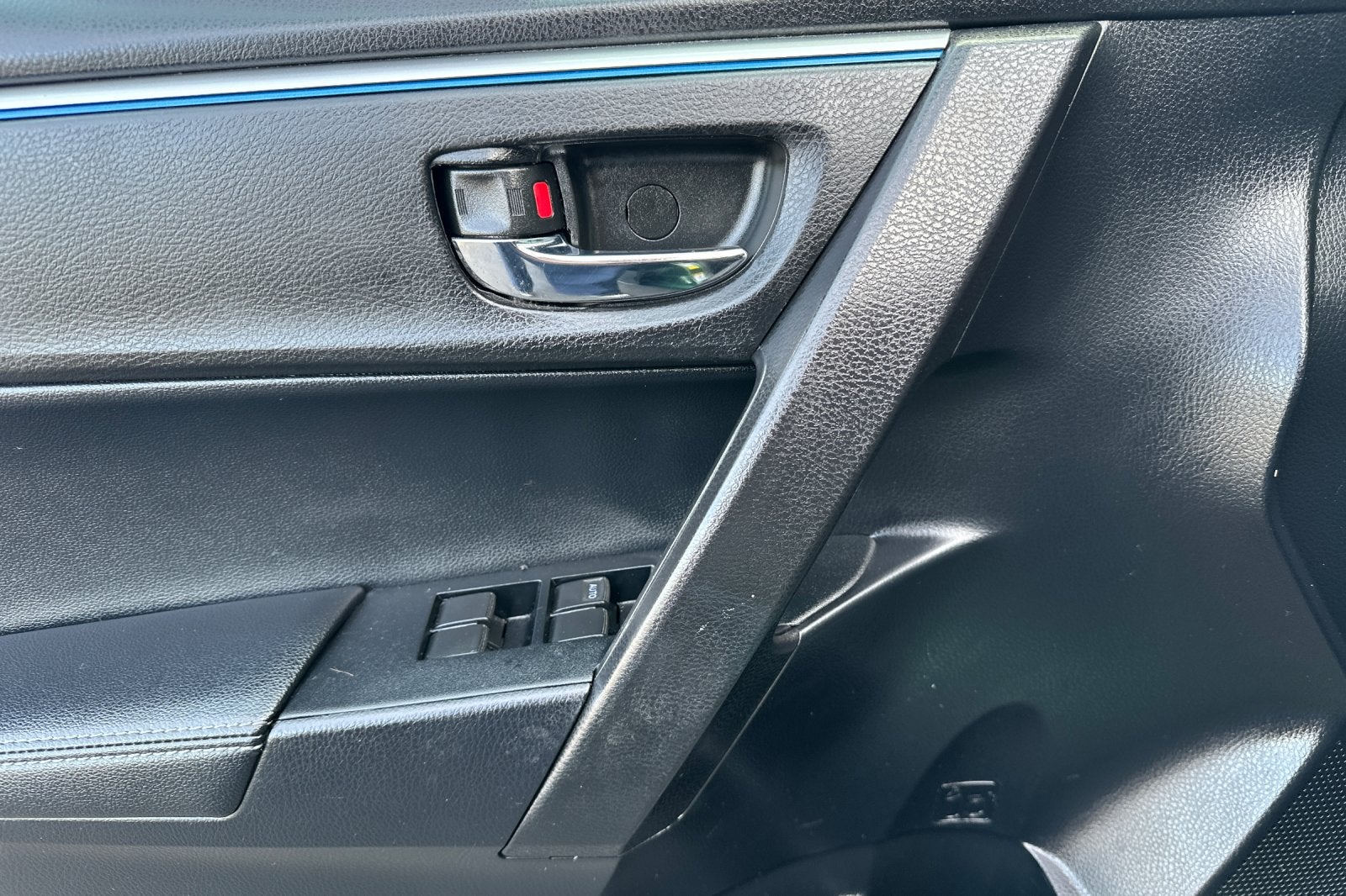 2016 Toyota Corolla LE Premium