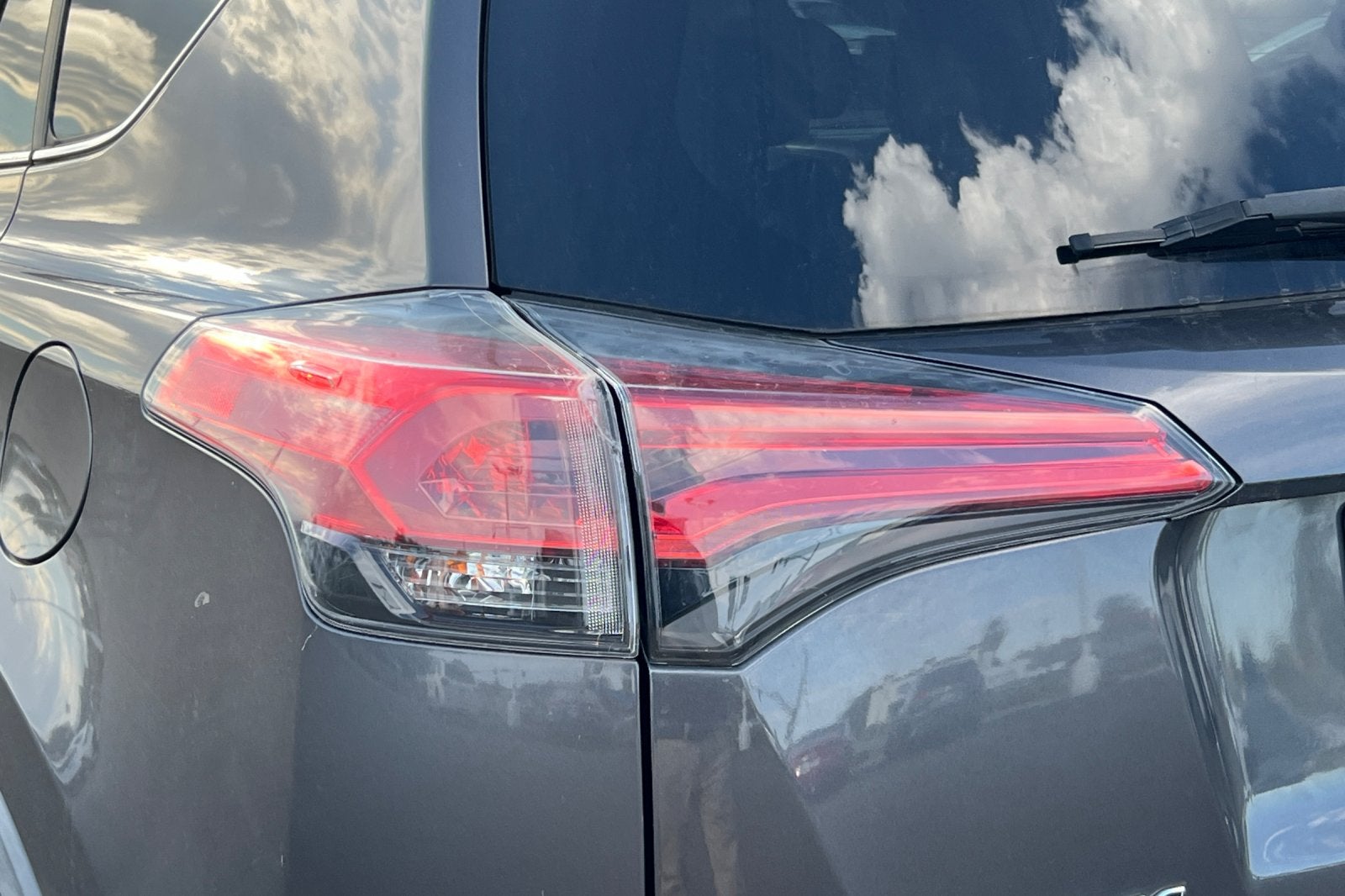 2016 Toyota RAV4 LE