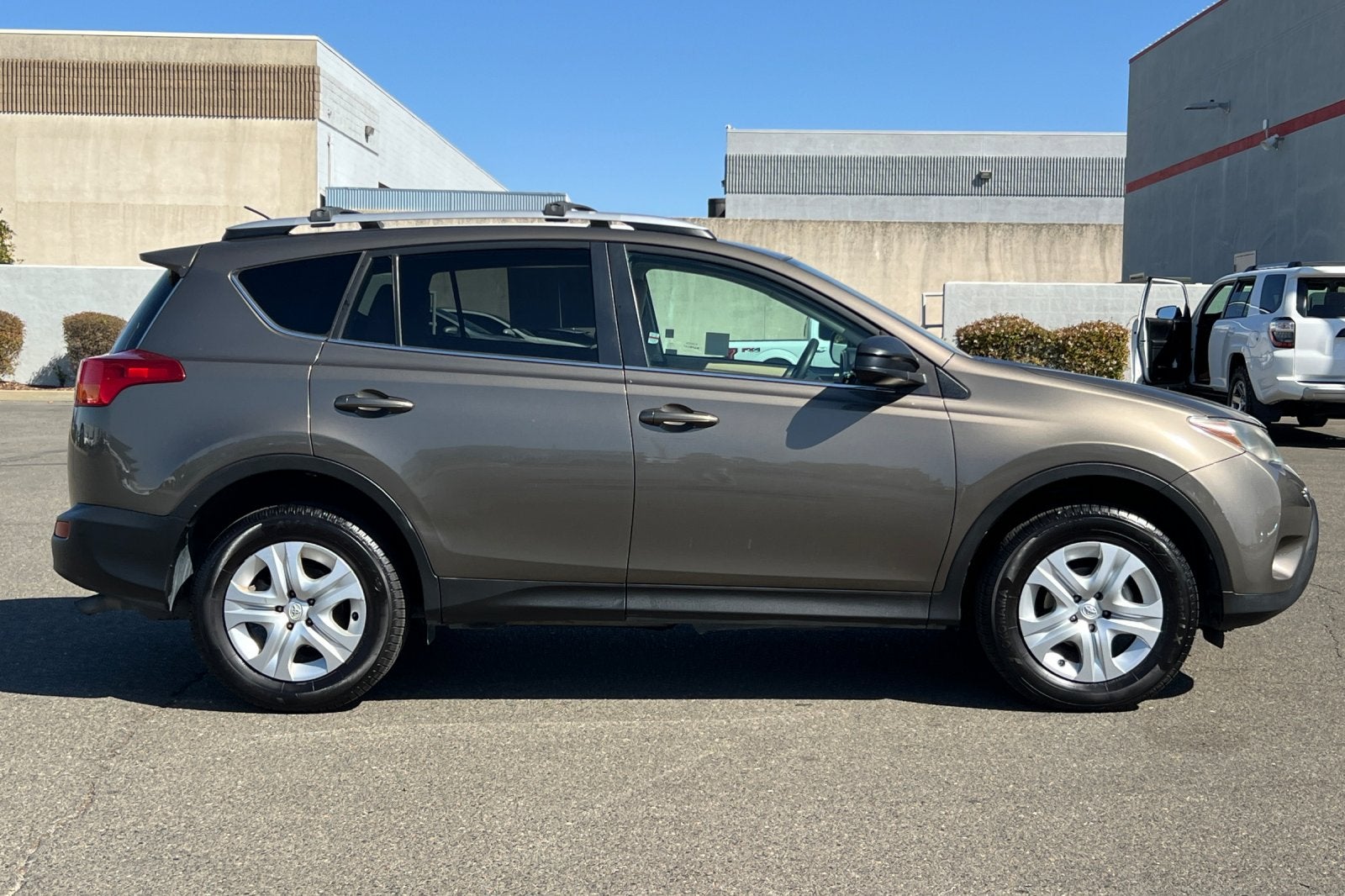 2013 Toyota RAV4 LE