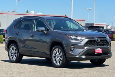 2022 Toyota RAV4 XLE Premium