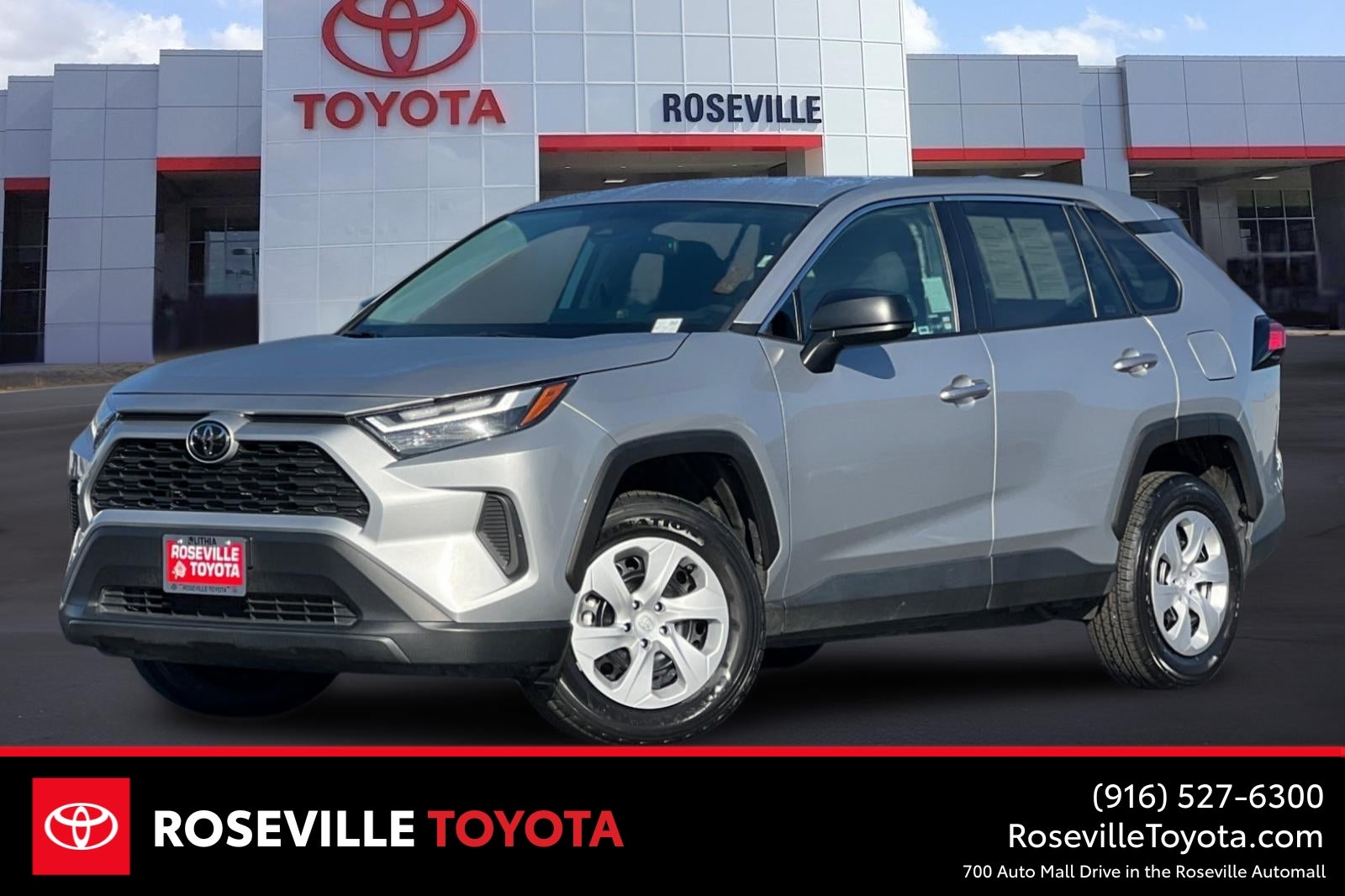 2024 Toyota RAV4 LE