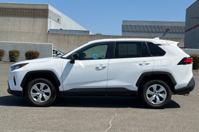 2022 Toyota RAV4 LE