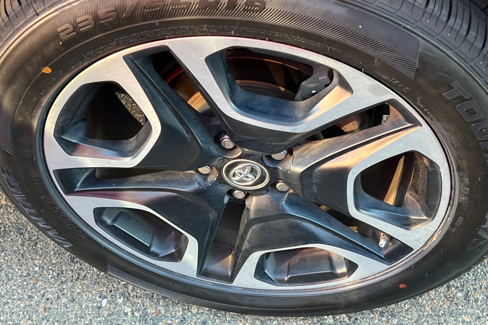 2019 Toyota RAV4 Adventure