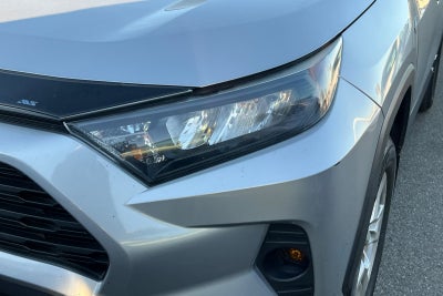 2020 Toyota RAV4 Hybrid LE