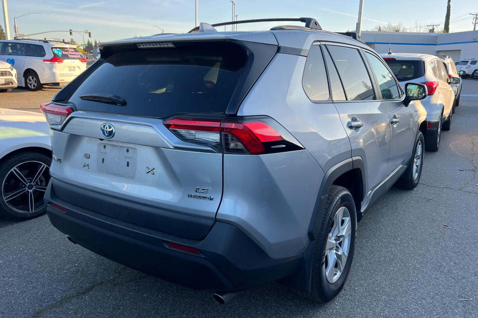 2020 Toyota RAV4 Hybrid LE