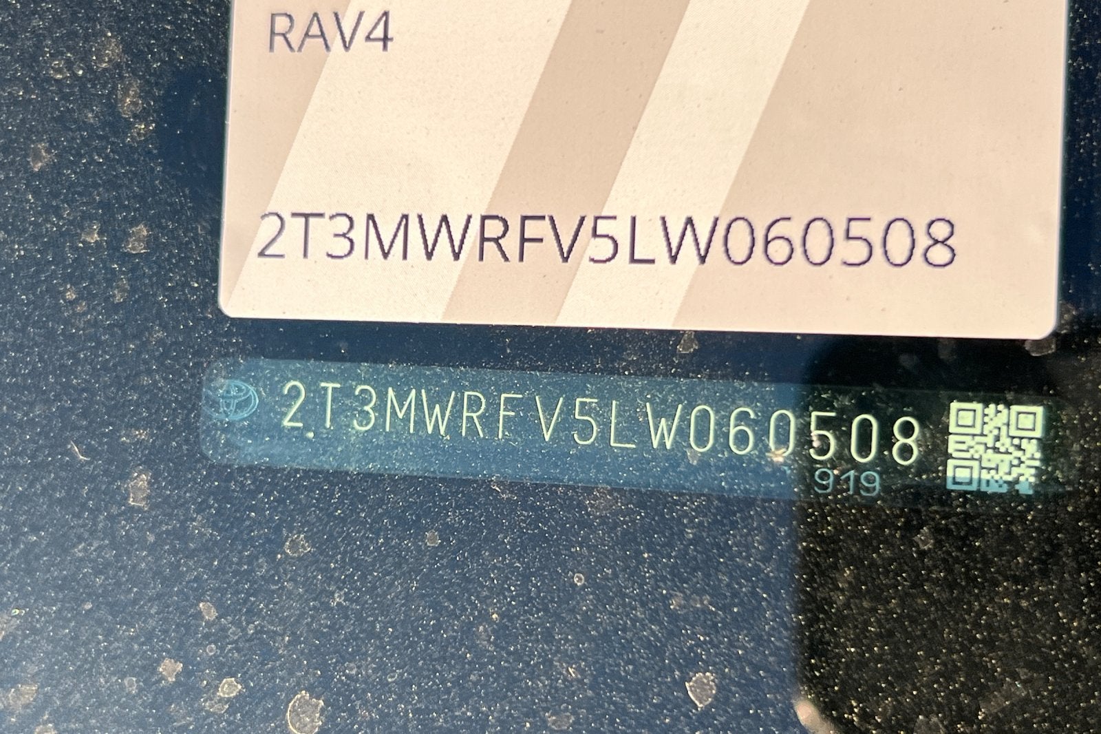 2020 Toyota RAV4 Hybrid LE