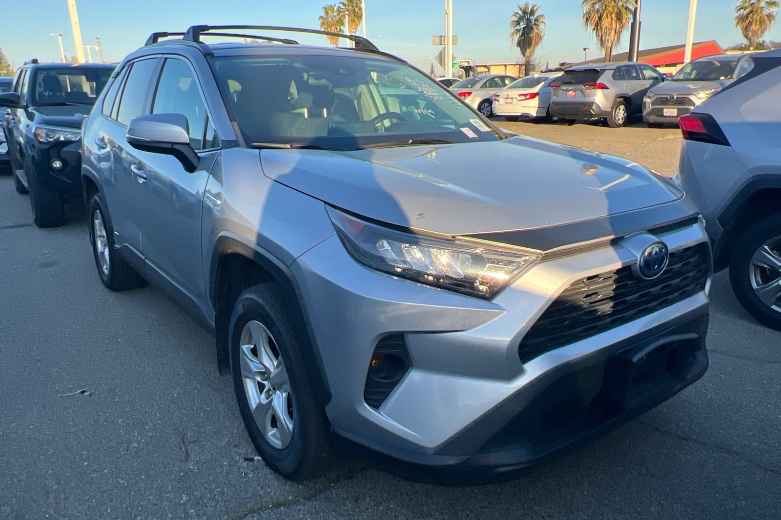 2020 Toyota RAV4 Hybrid LE