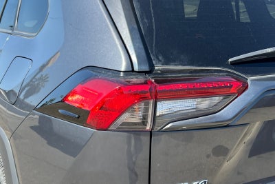 2020 Toyota RAV4 Hybrid LE