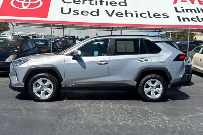 2021 Toyota RAV4 XLE