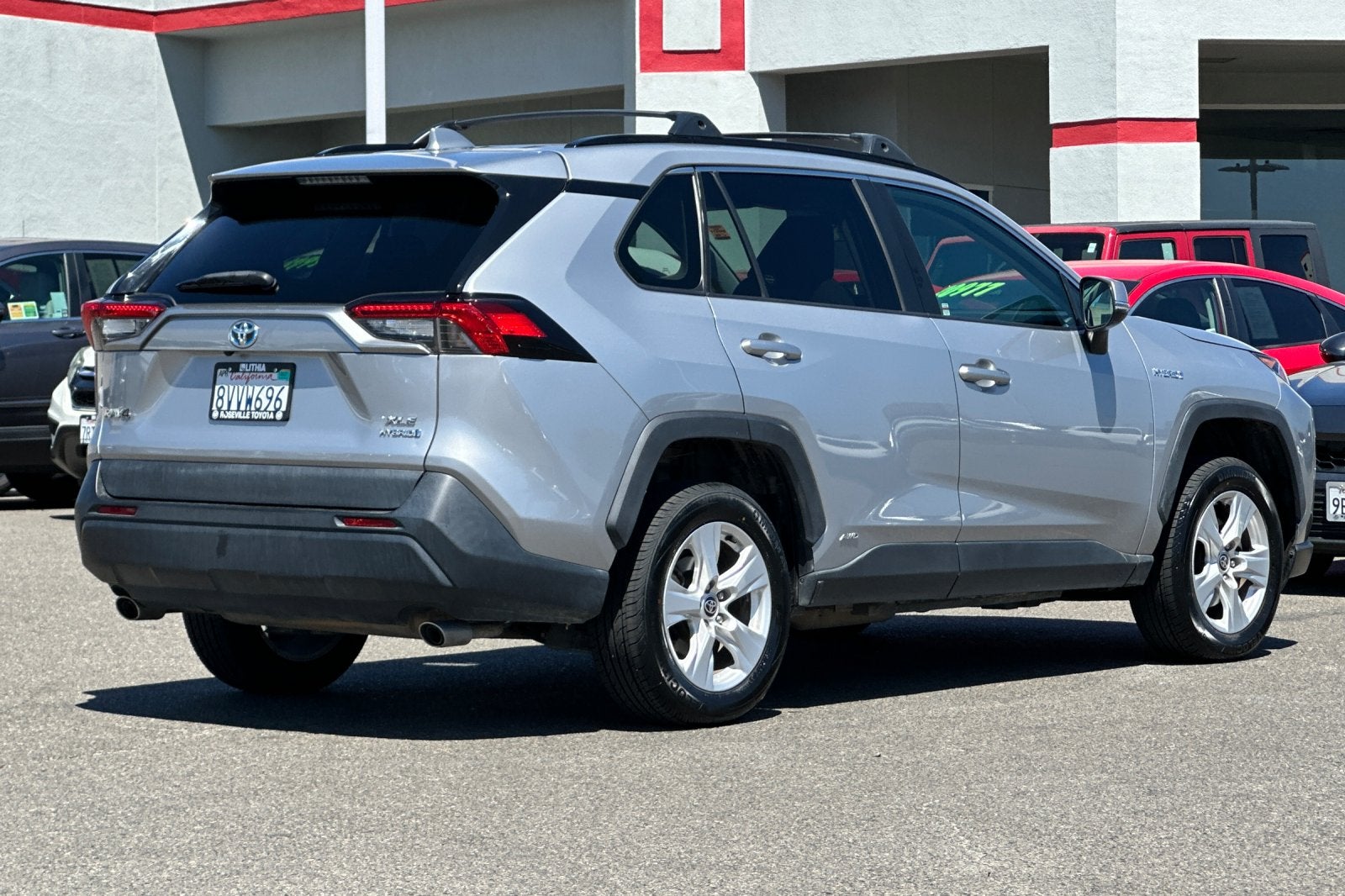 2021 Toyota RAV4 Hybrid XLE