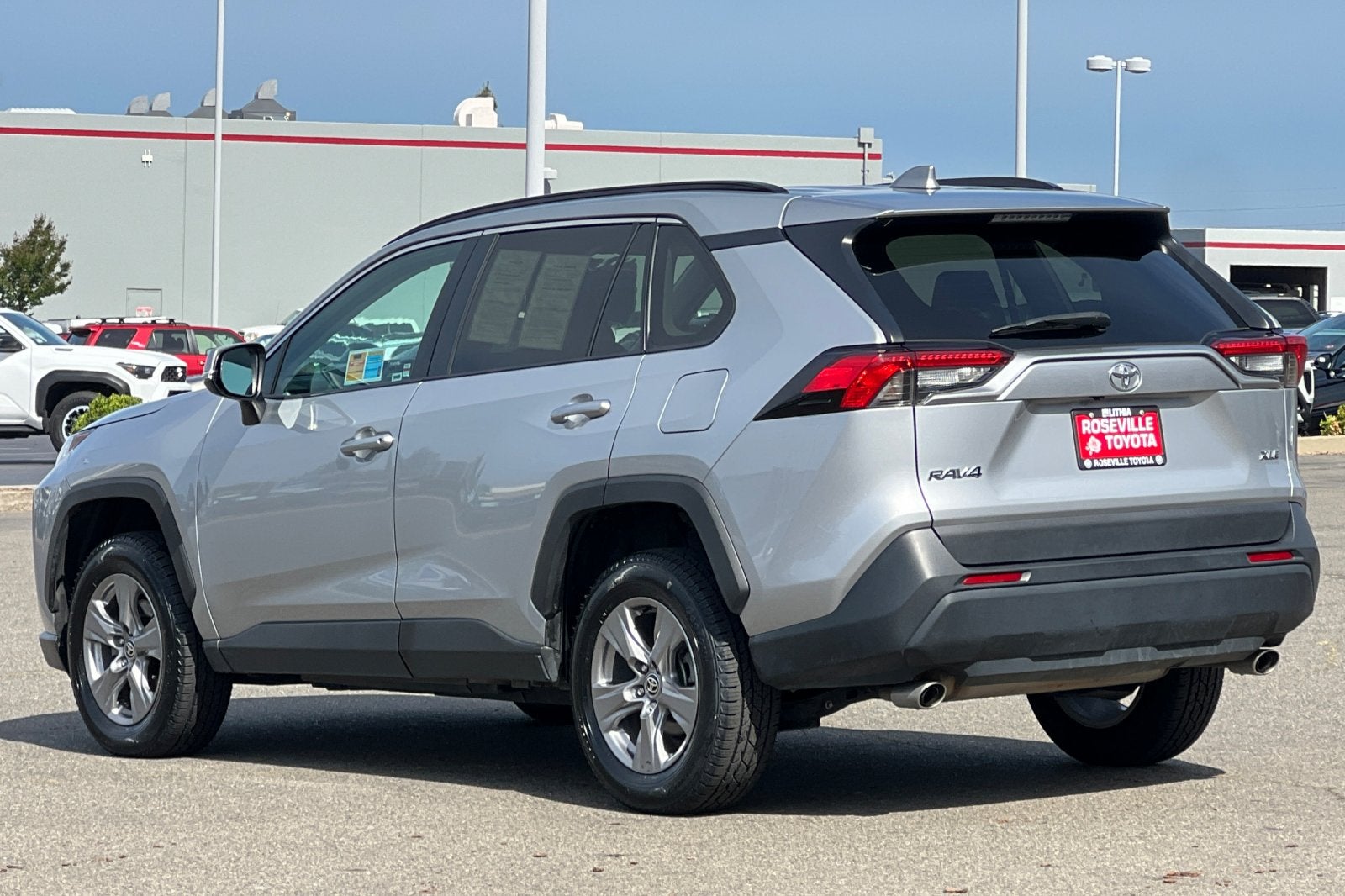 2024 Toyota RAV4 XLE