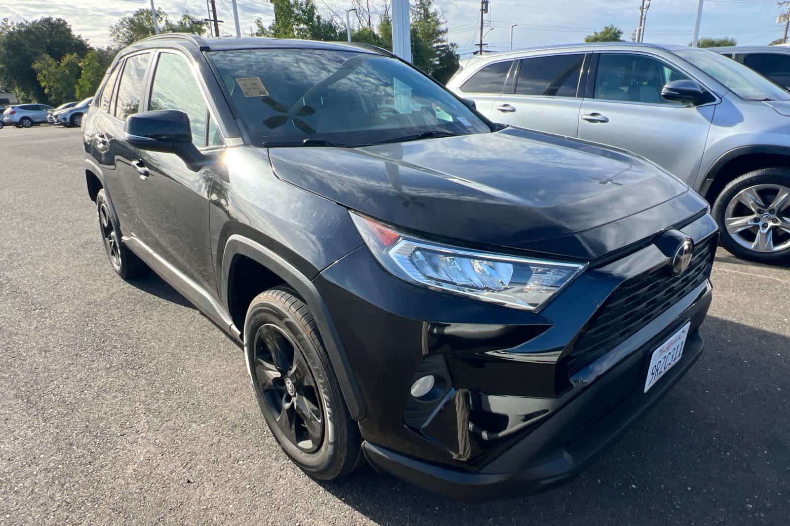 2021 Toyota RAV4 XLE
