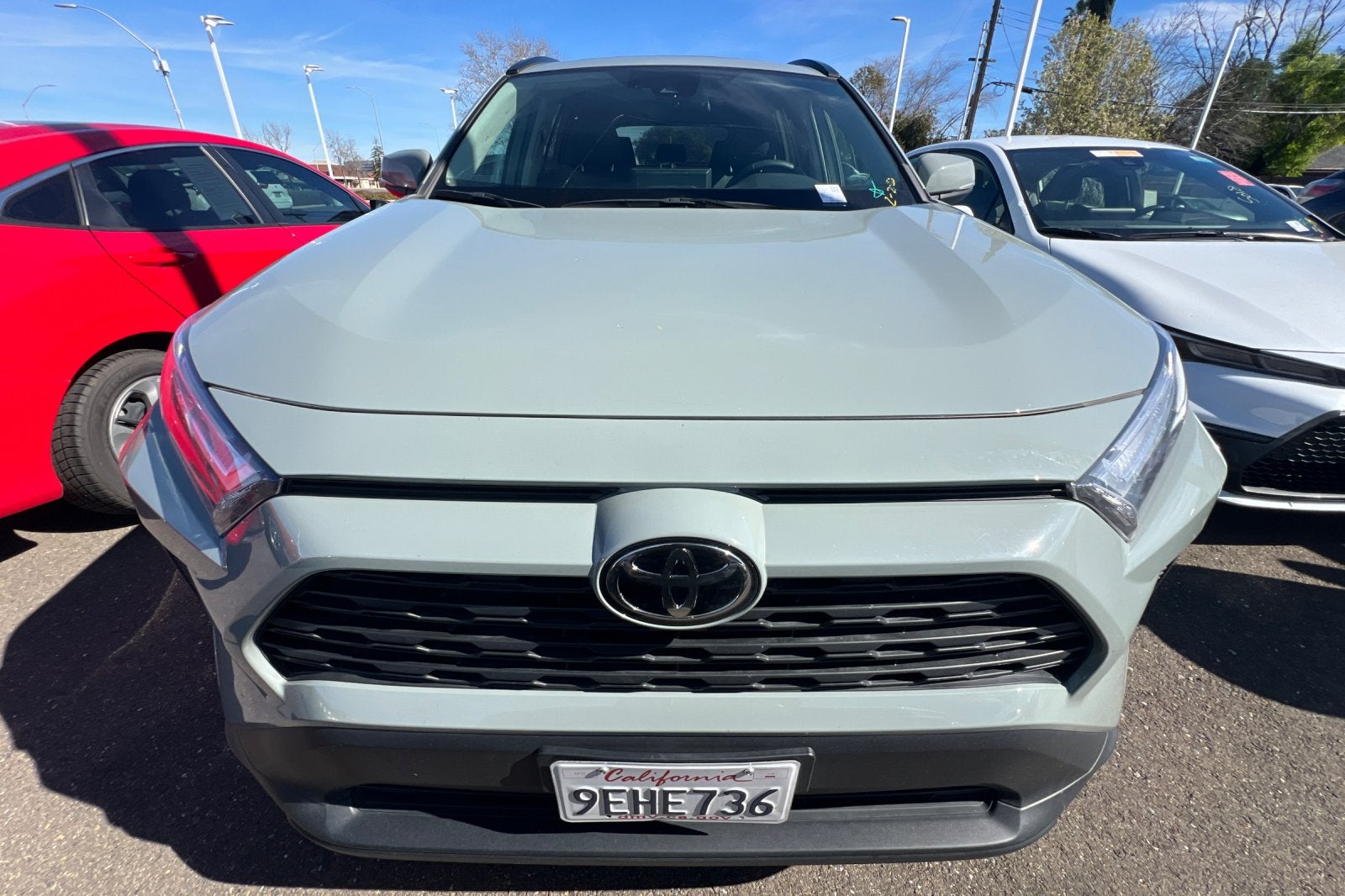 2023 Toyota RAV4 XLE