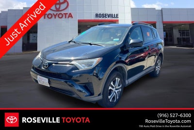 2017 Toyota RAV4 LE