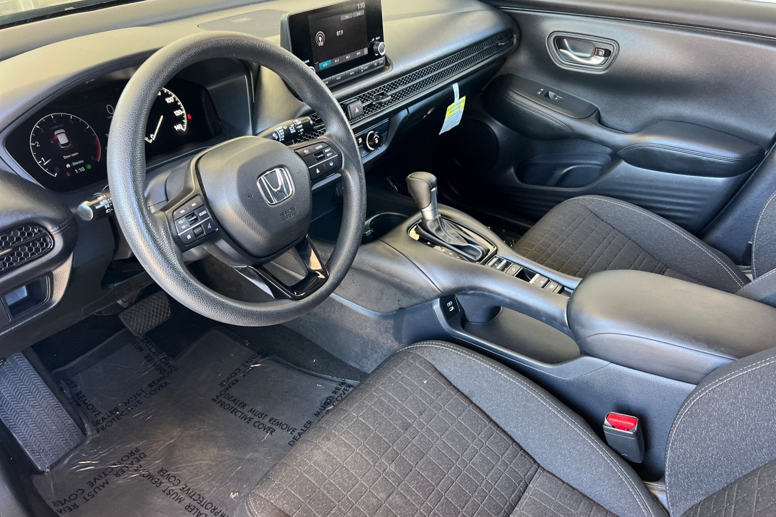 2025 Honda HR-V LX