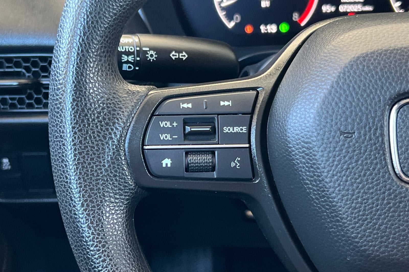 2025 Honda HR-V LX