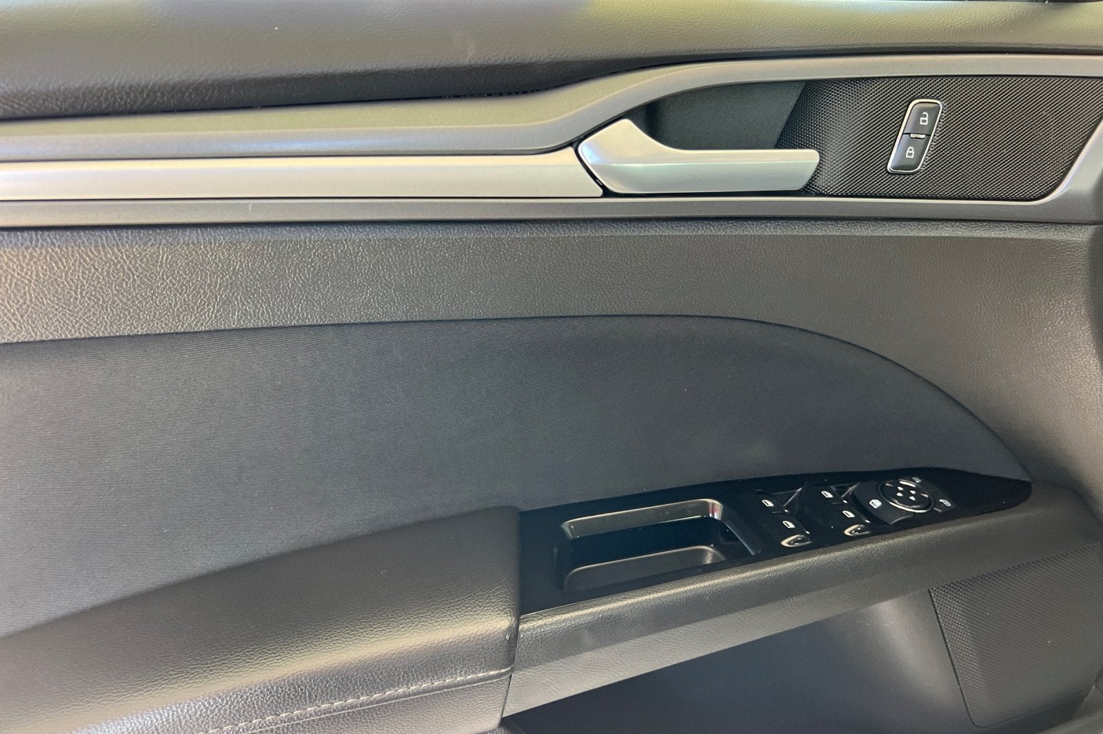 2014 Ford Fusion Hybrid SE Hybrid