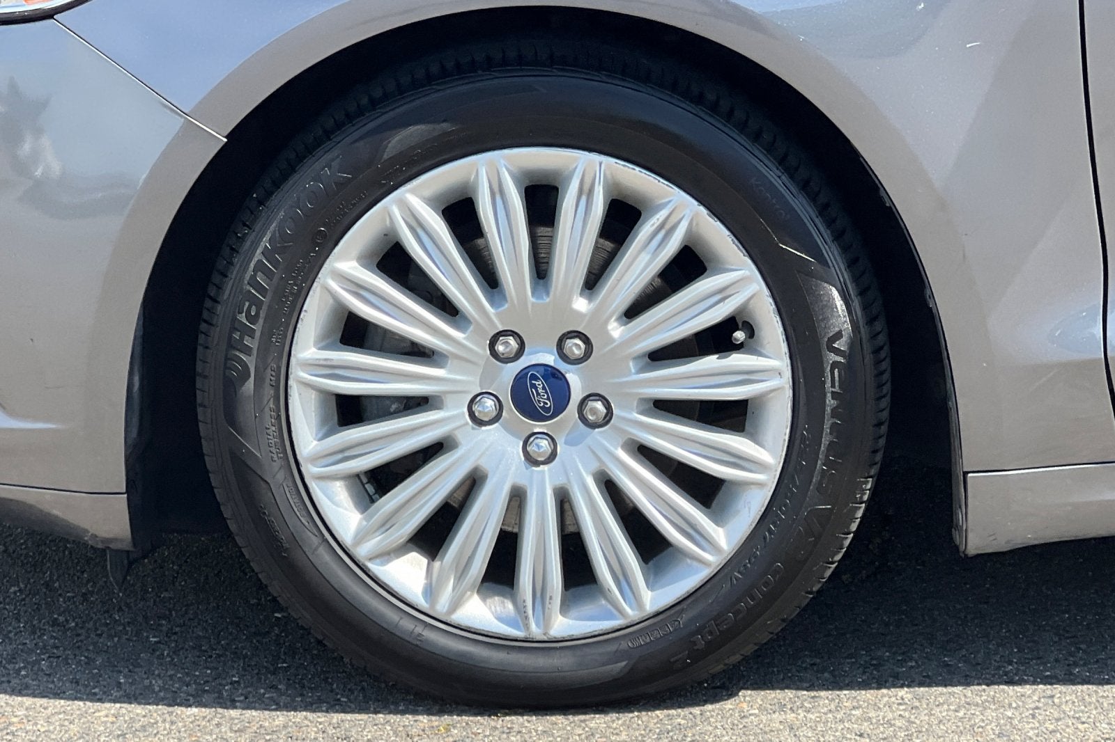 2014 Ford Fusion Hybrid SE Hybrid