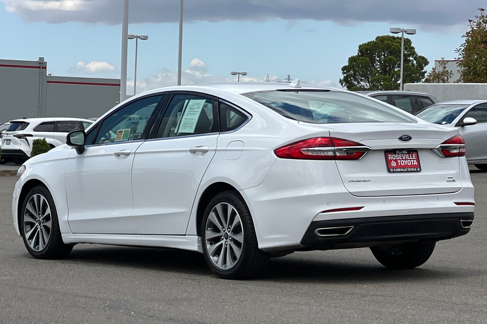 2020 Ford Fusion SE