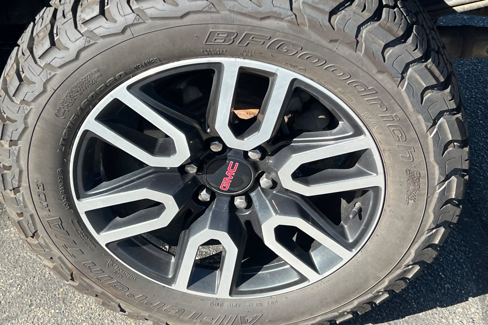 2021 GMC Sierra 1500 AT4