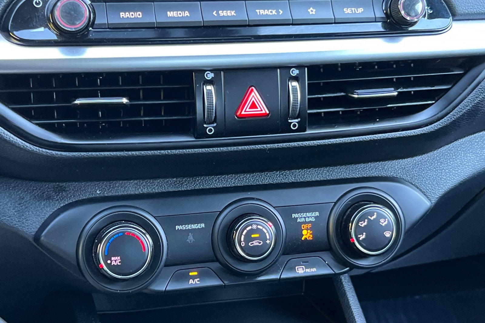 2024 Kia Forte LX