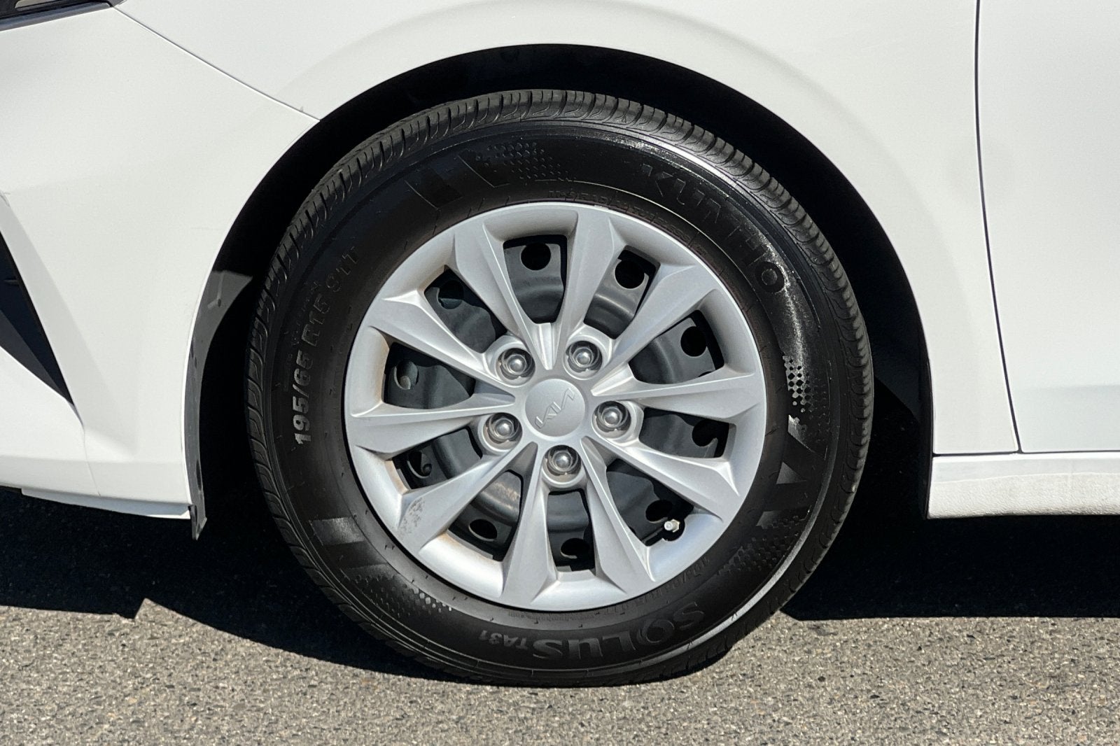 2024 Kia Forte LX