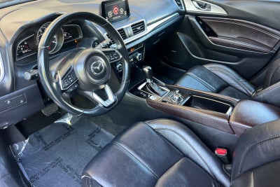 2018 Mazda Mazda3 5-Door Touring