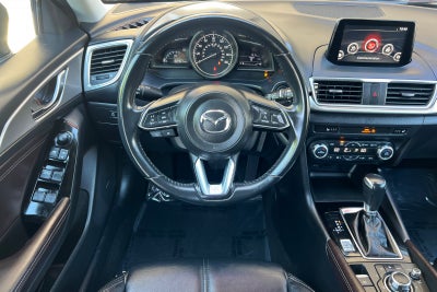 2018 Mazda Mazda3 5-Door Touring