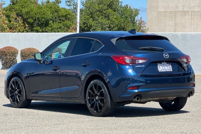 2018 Mazda Mazda3 5-Door Touring