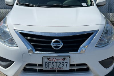 2016 Nissan Versa SV