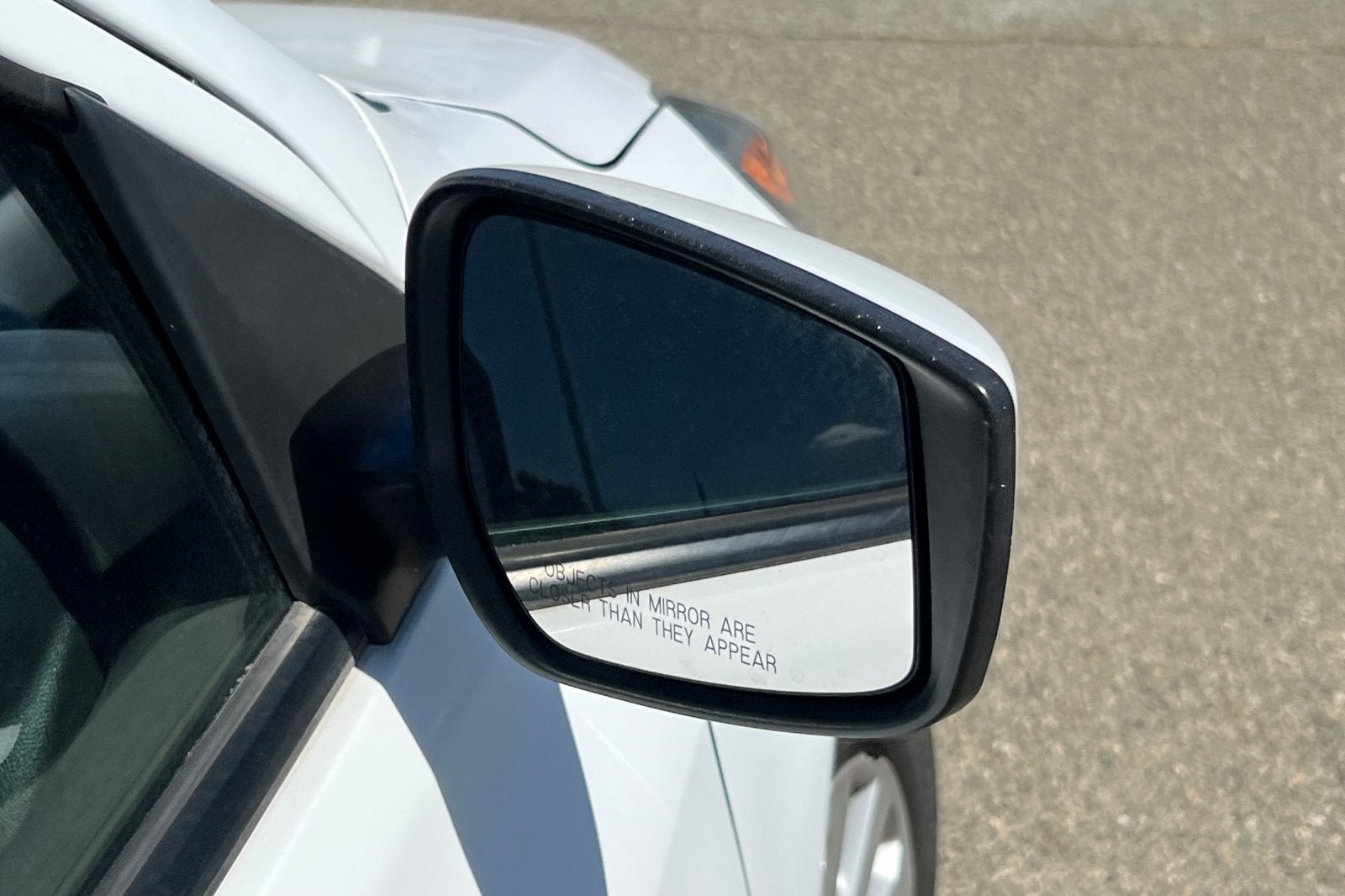 2016 Nissan Versa SV