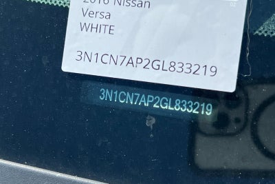 2016 Nissan Versa SV