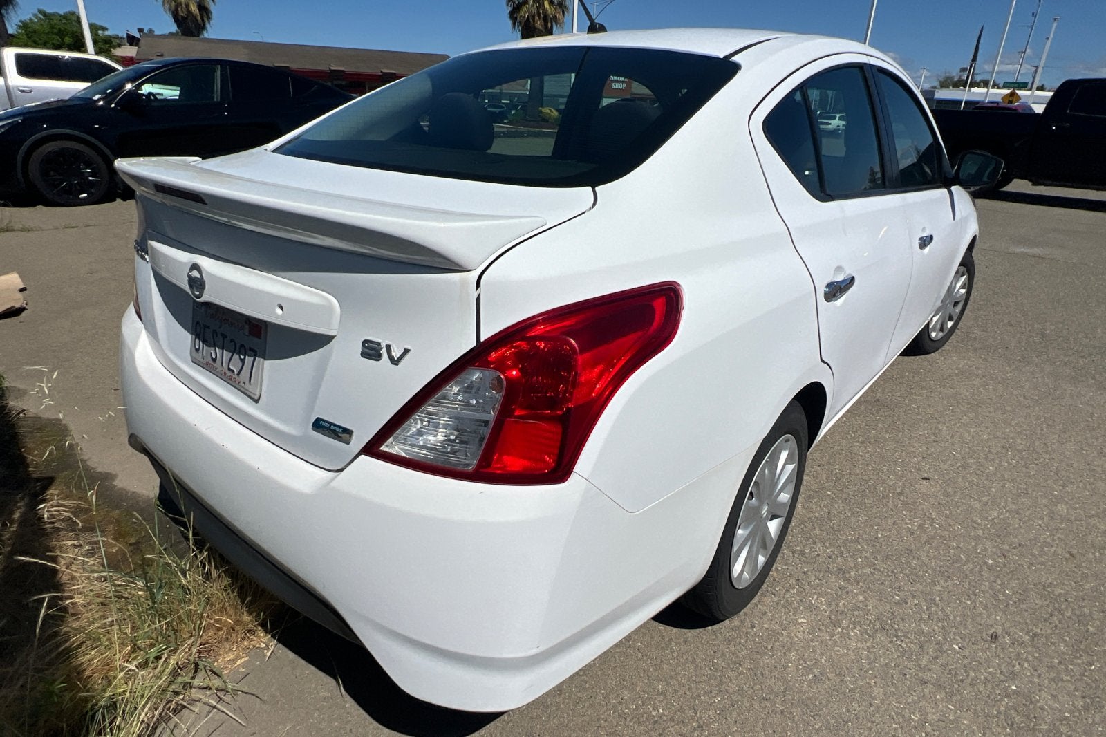 2016 Nissan Versa SV