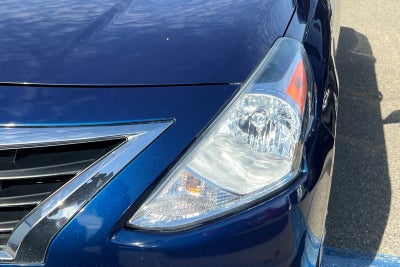 2018 Nissan Versa SV