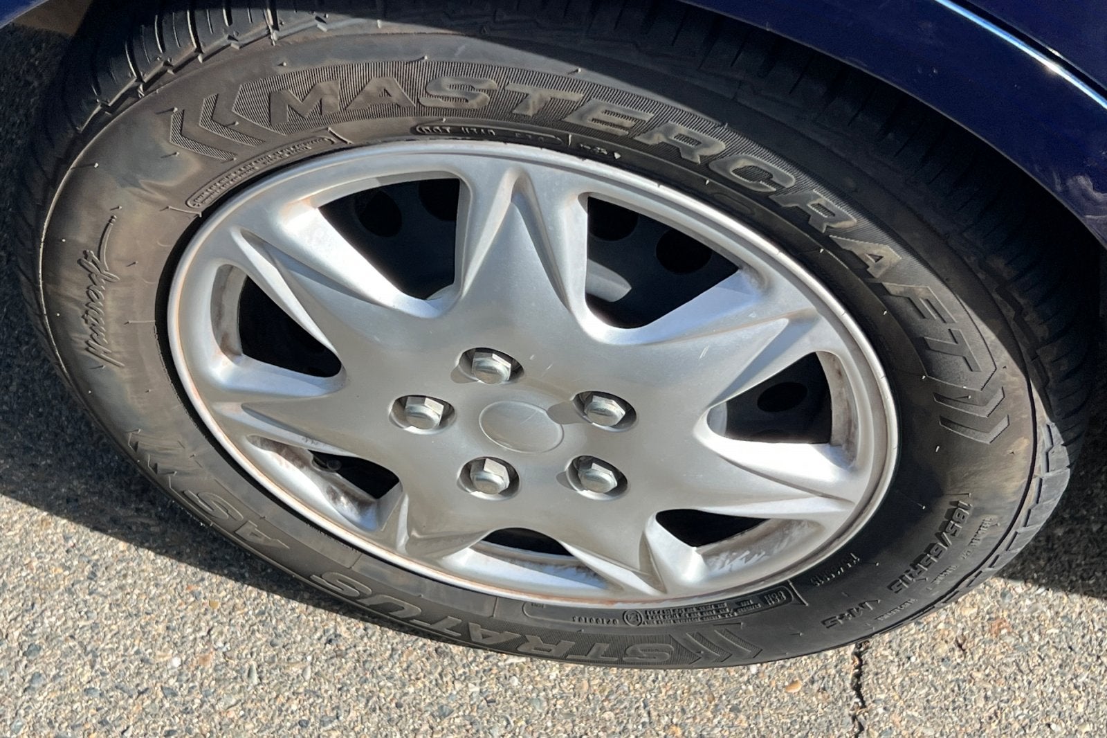 2018 Nissan Versa SV