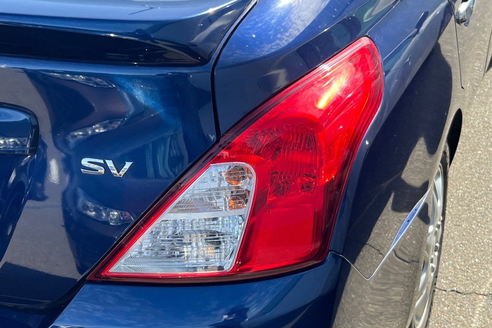 2018 Nissan Versa SV
